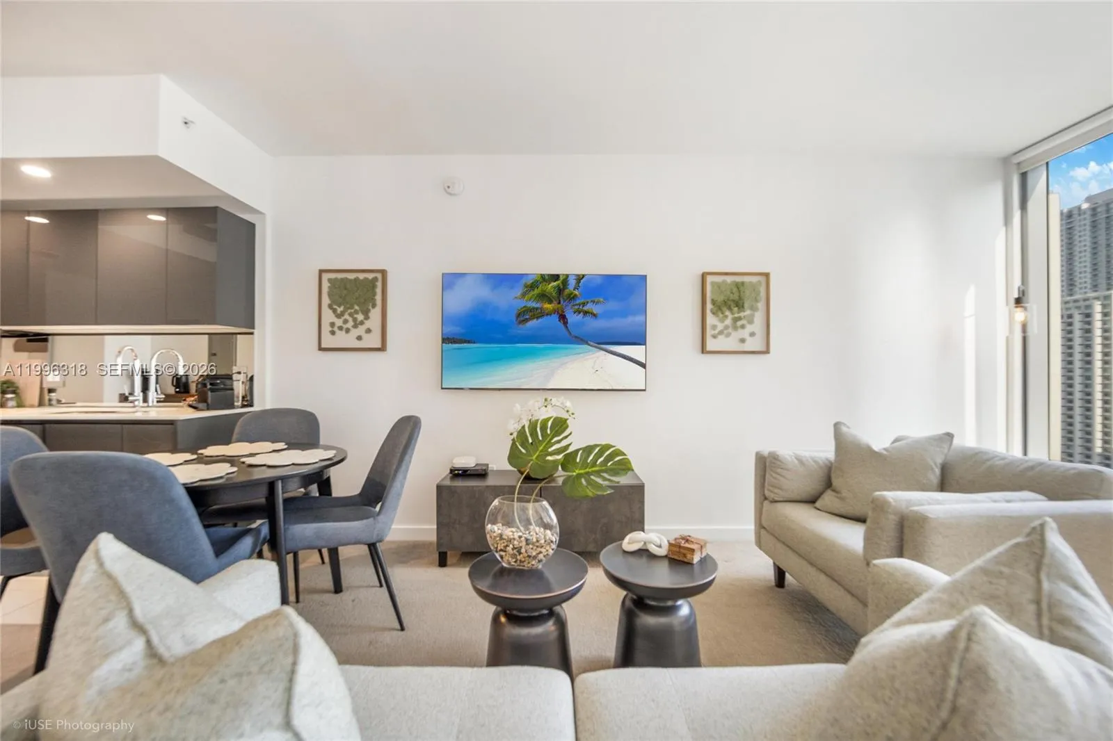 31 SE 6th St # 2703, Miami FL 33131