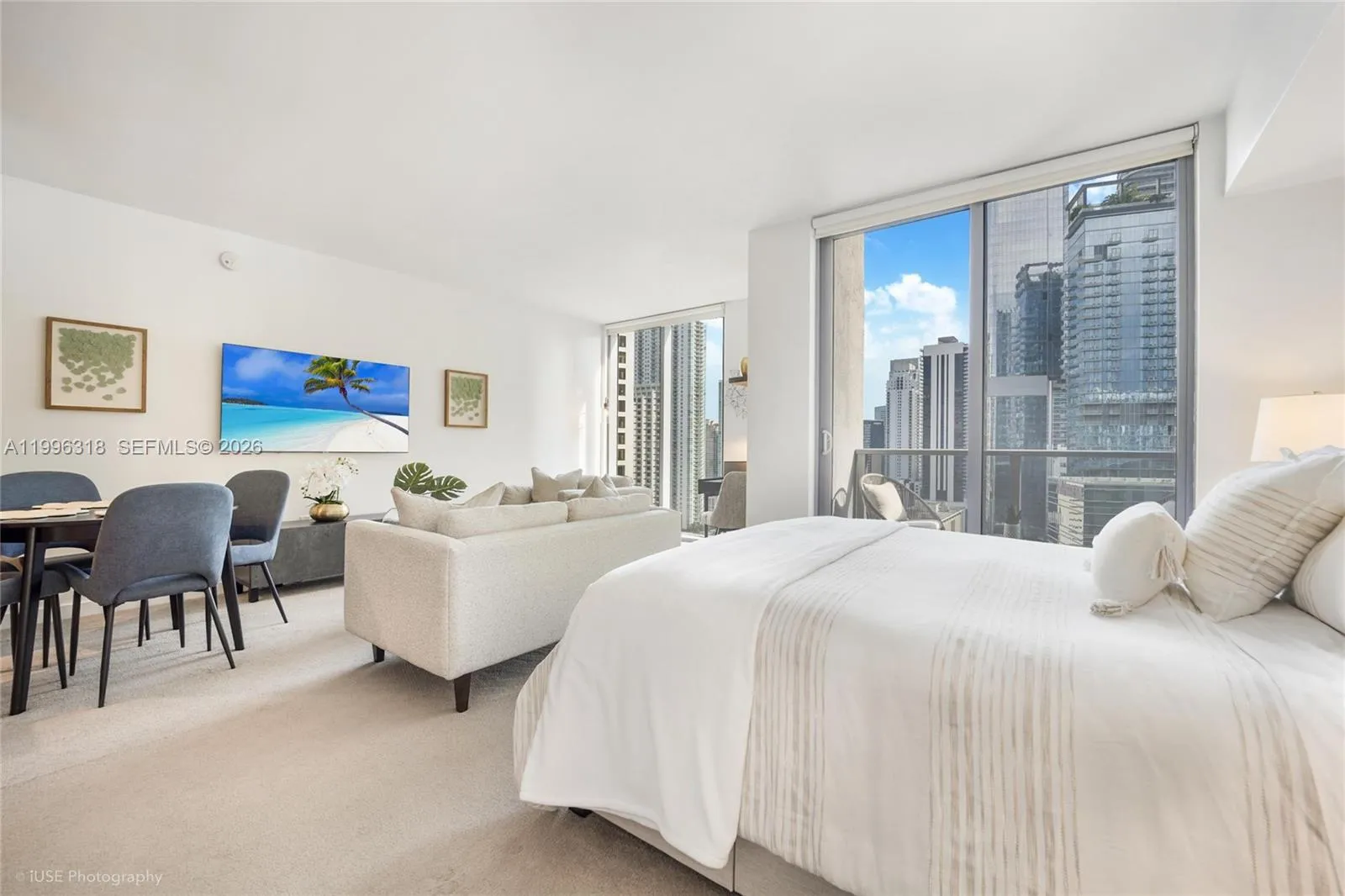 31 SE 6th St # 2703, Miami FL 33131