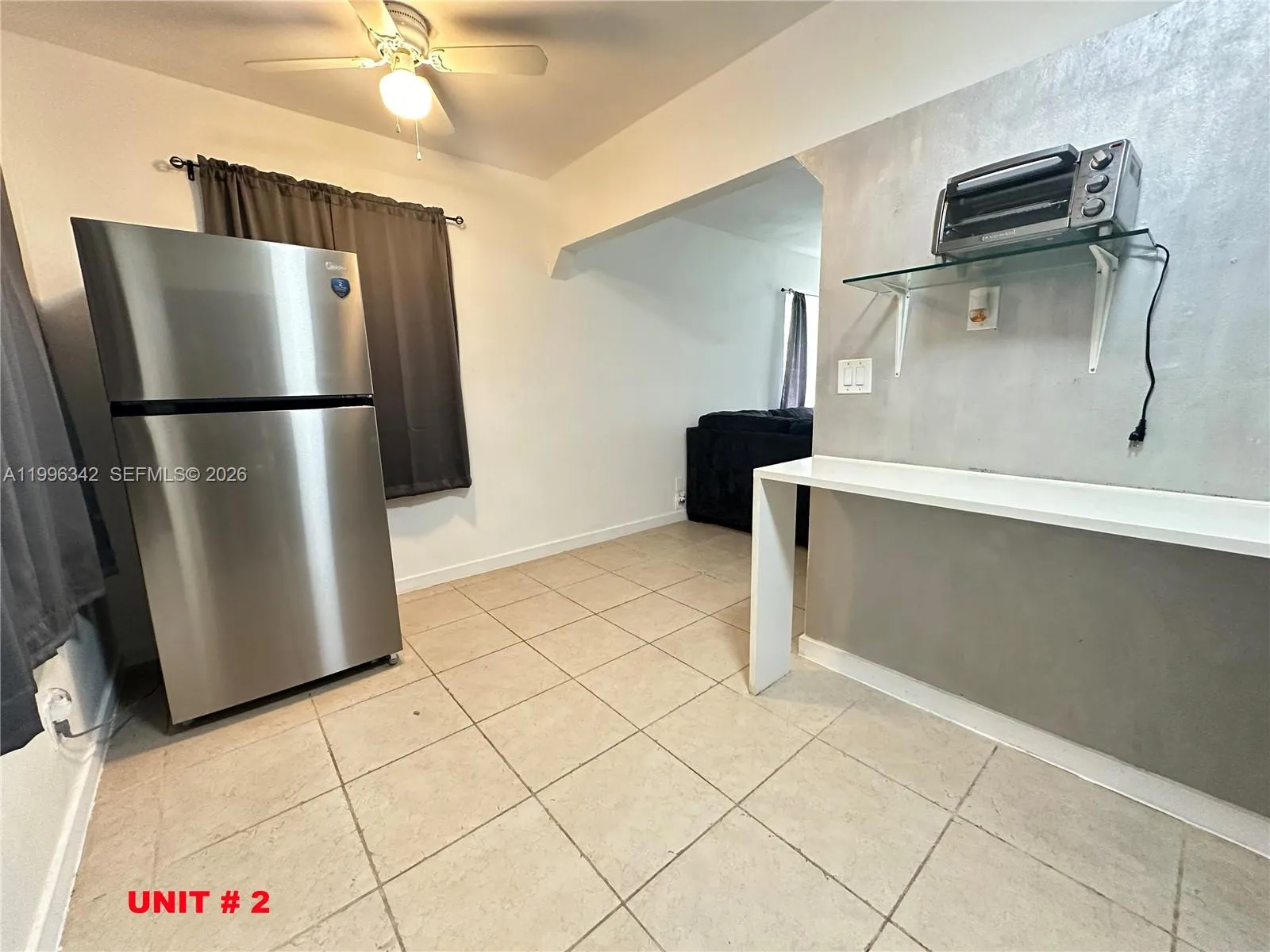 809 NE 2nd St # 2, Hallandale Beach FL 33009