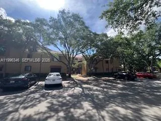 15485 N Miami Lakeway N # 2, Miami Lakes FL 33014