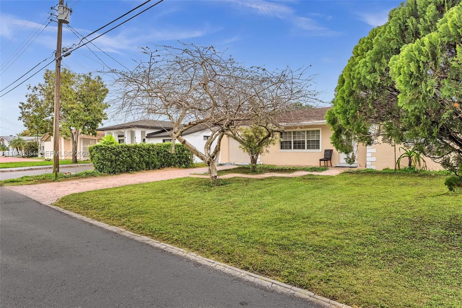 6640 Evergreen Dr, Miramar FL 33023