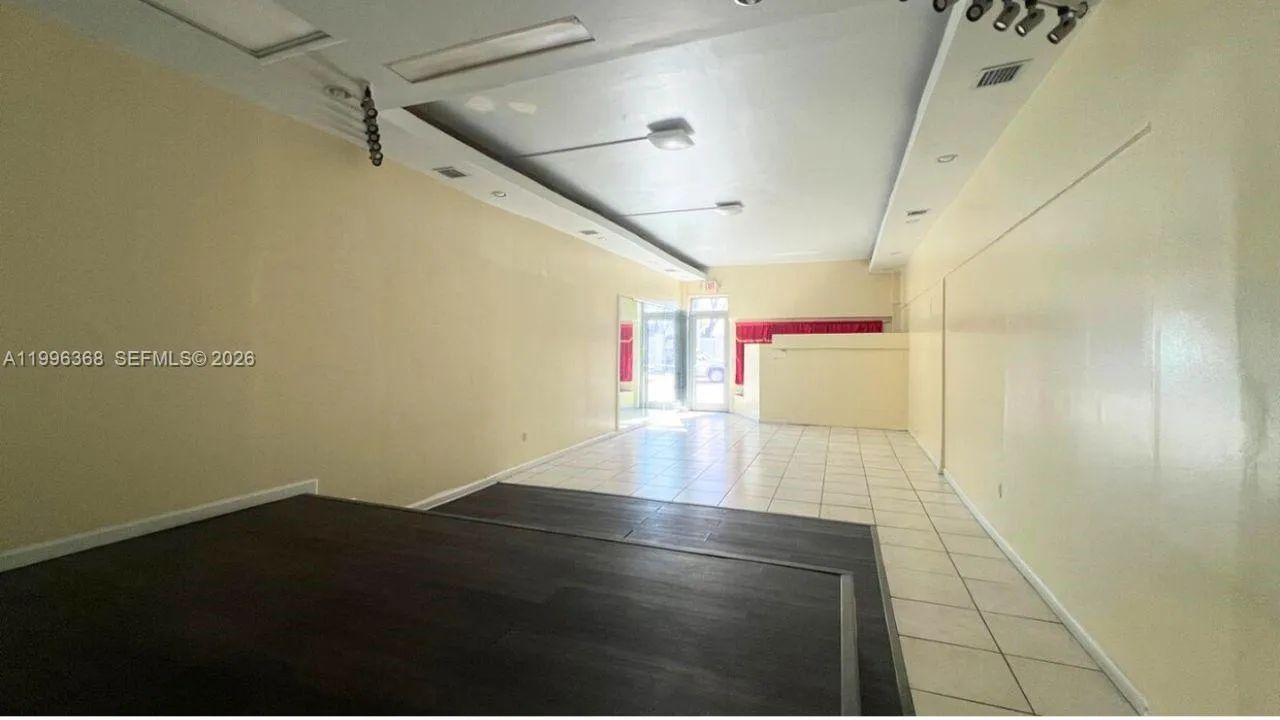 2617 W Flagler St, Miami FL 33135