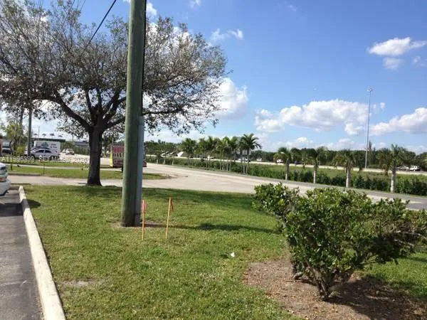 2600 W 84th St, Hialeah FL 33016