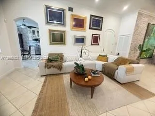 14382 SW 27th St # 0, Miami FL 33175