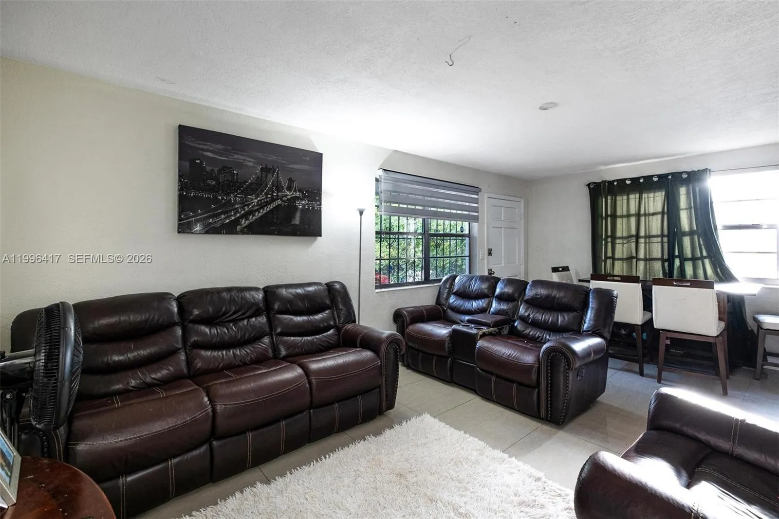 1519 NW 40th St, Miami FL 33142