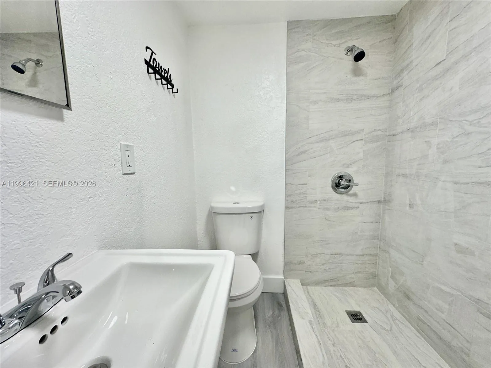 5903 SW 26th Ter #2 # 2, West Park FL 33023