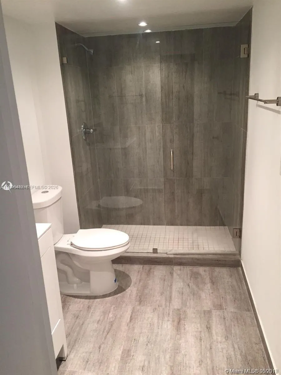 4600 NW 79th Ave # 1B, Doral FL 33166