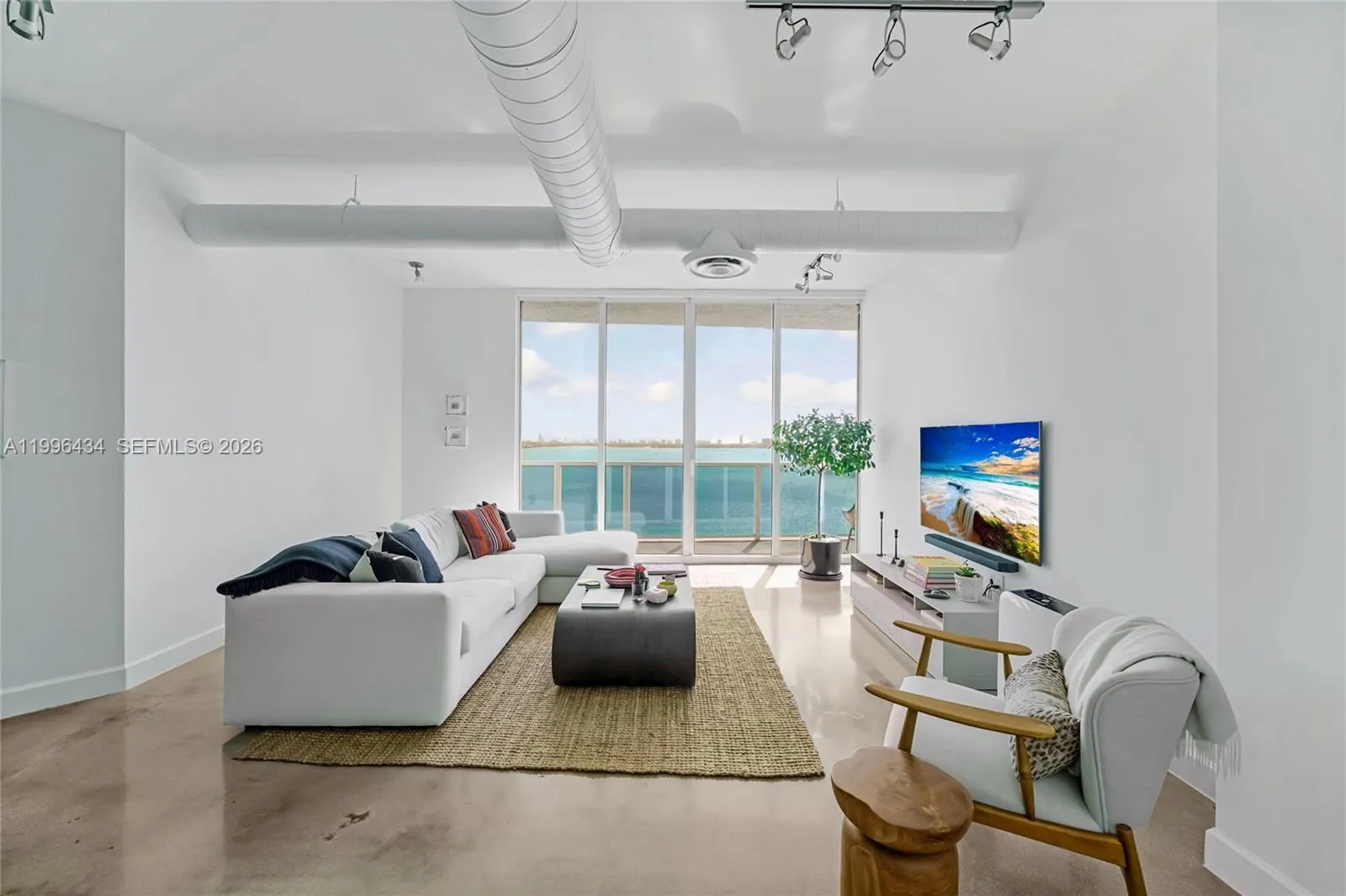 700 NE 25th St # 1502, Miami FL 33137