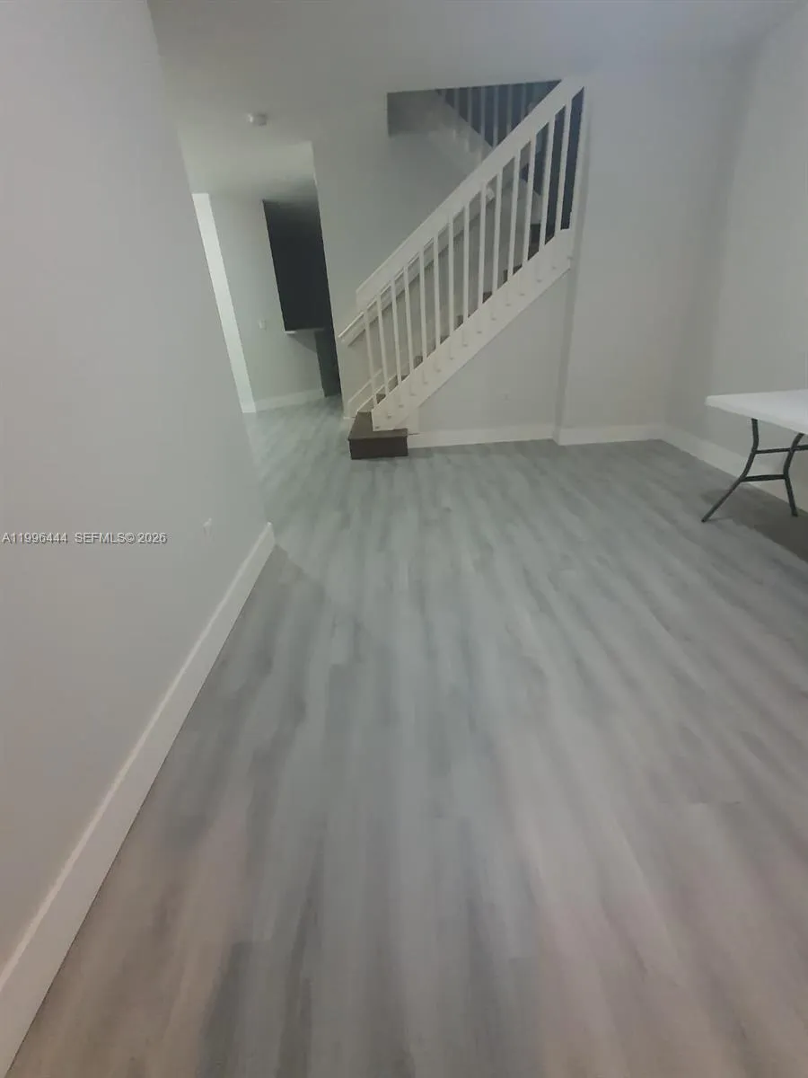 16648 SW 83rd Ln # 16648, Miami FL 33193