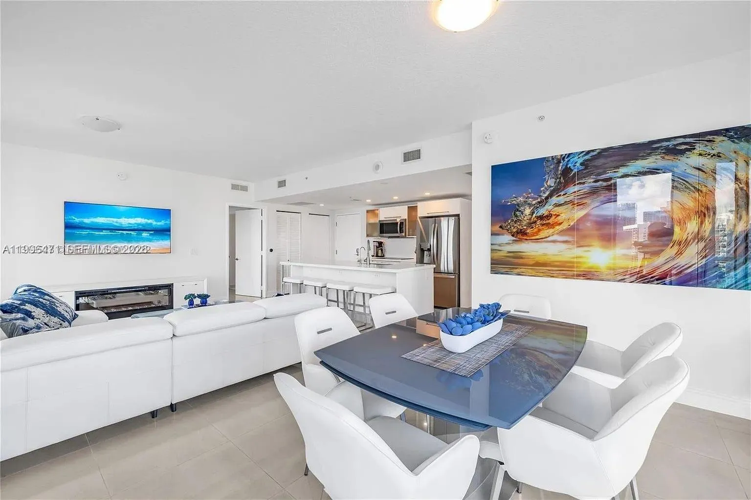 185 SW 7th St # 3611, Miami FL 33130