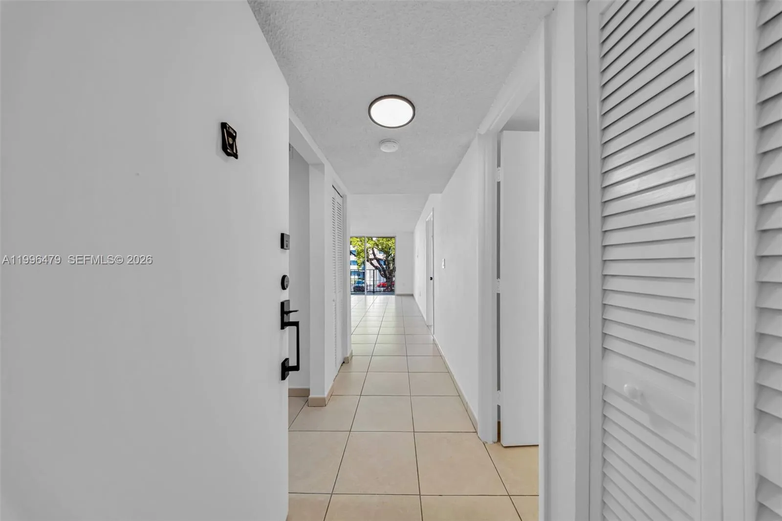 9360 Fontainebleau Blvd # 208, Miami FL 33172