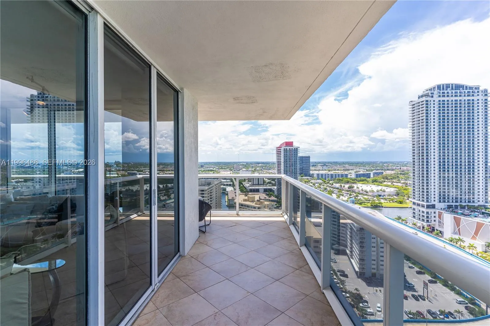 1830 S Ocean Dr # 2608, Hallandale Beach FL 33009