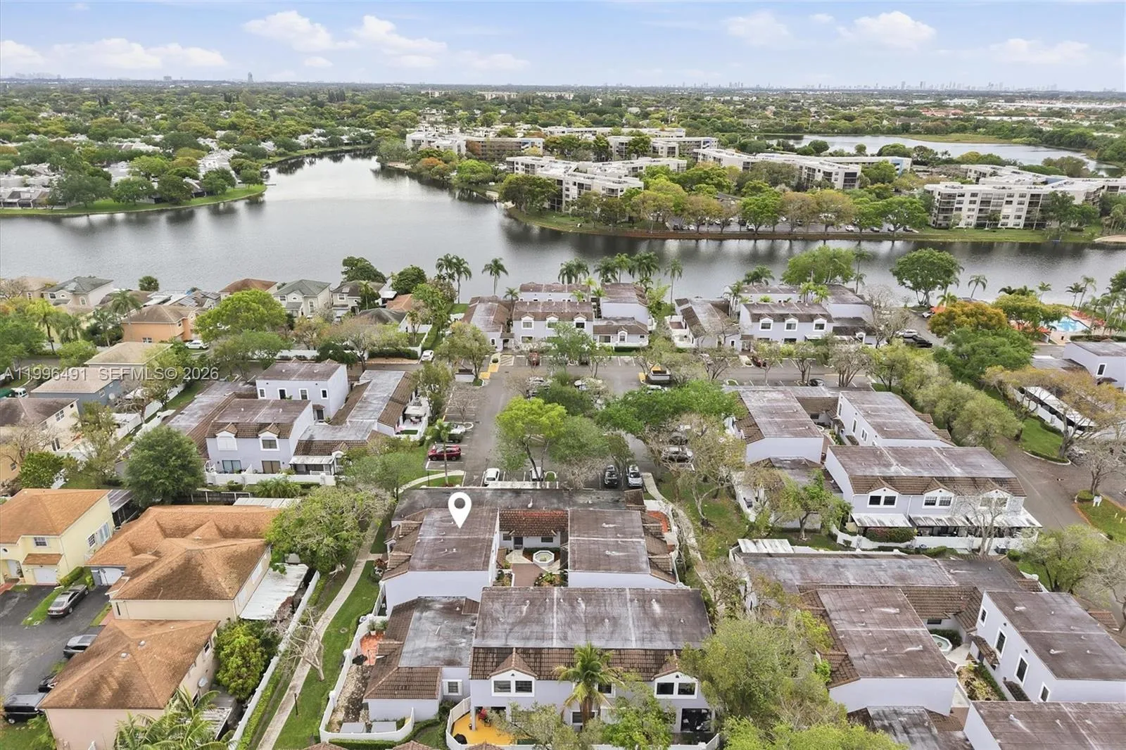 11719 NW 11th St, Pembroke Pines FL 33026