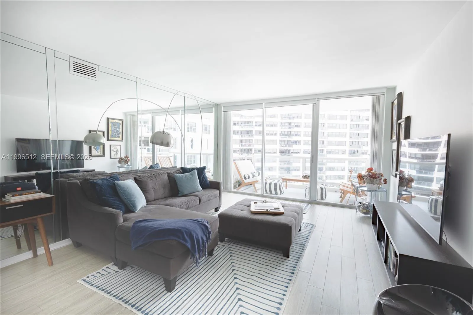 5161 Collins Ave # 1102, Miami Beach FL 33140