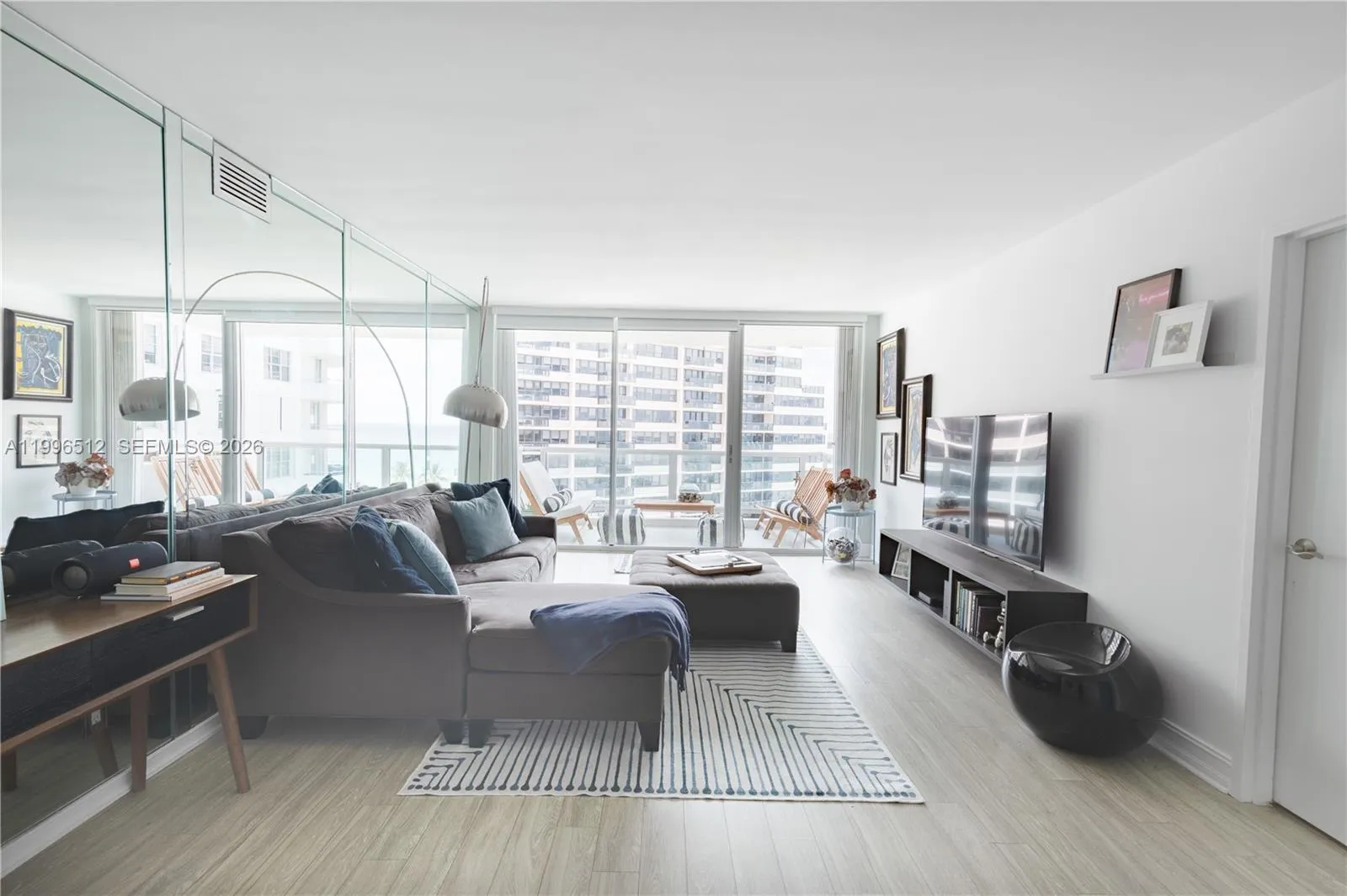 5161 Collins Ave # 1102, Miami Beach FL 33140