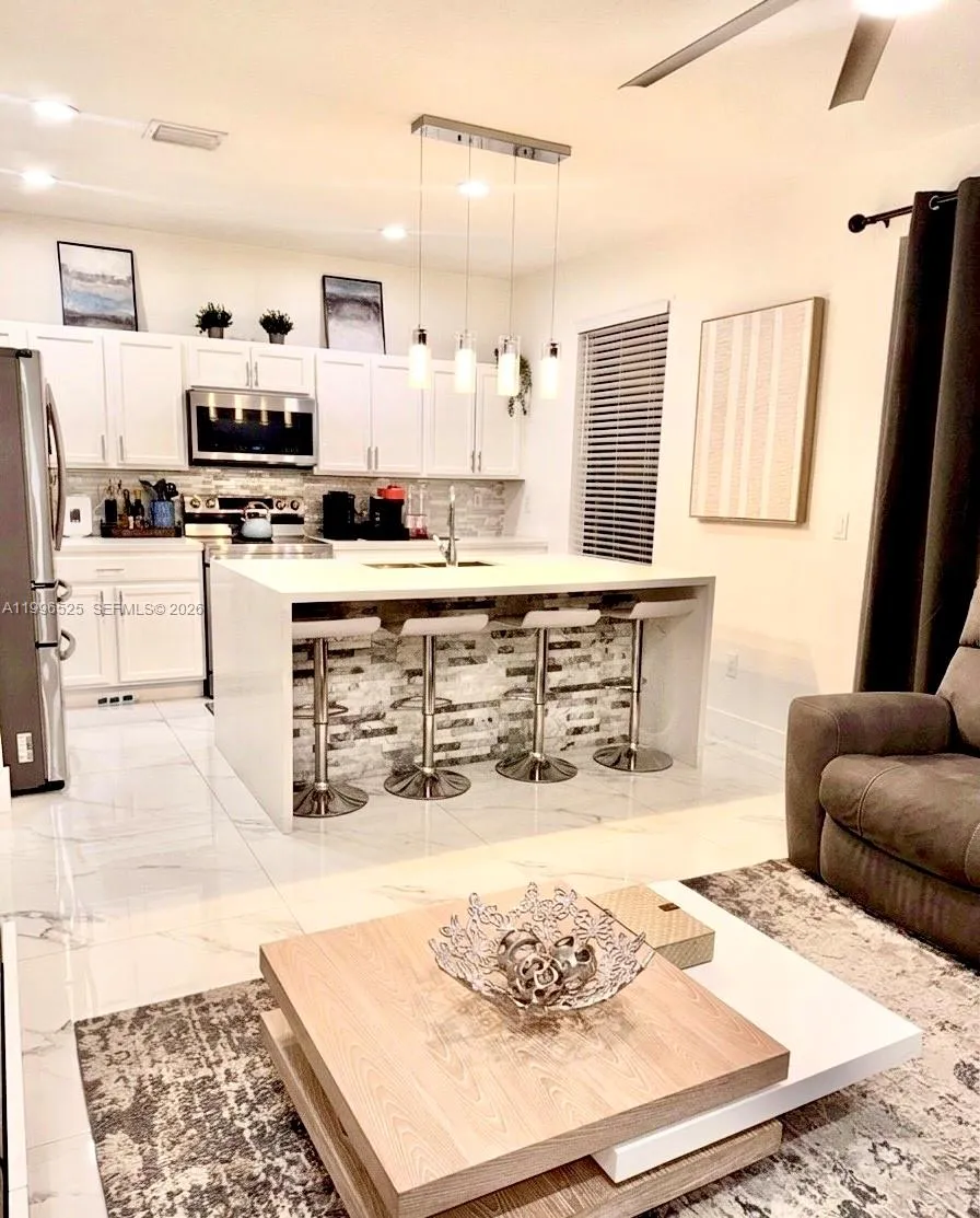 4237 SW 164th Path # 4237, Miami FL 33185