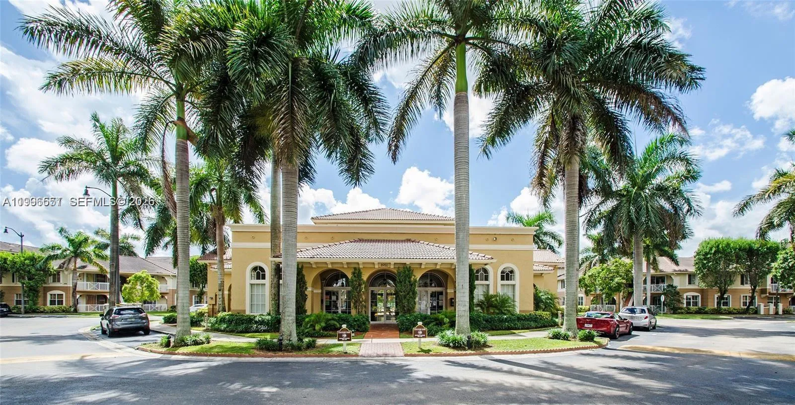 8956 W Flagler St # 206, Miami FL 33174