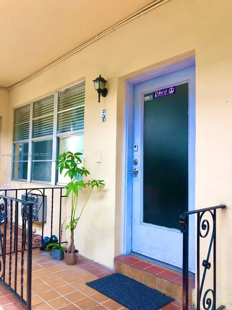 1325 Meridian Ave # 5, Miami Beach FL 33139
