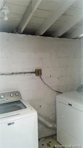 1218 NW 15th St, Fort Lauderdale FL 33311