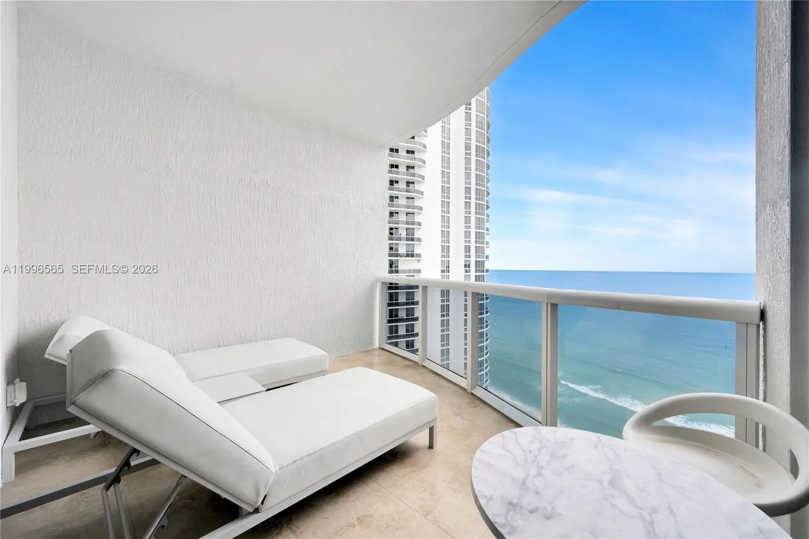 15901 Collins Ave # 2104, Sunny Isles Beach FL 33160