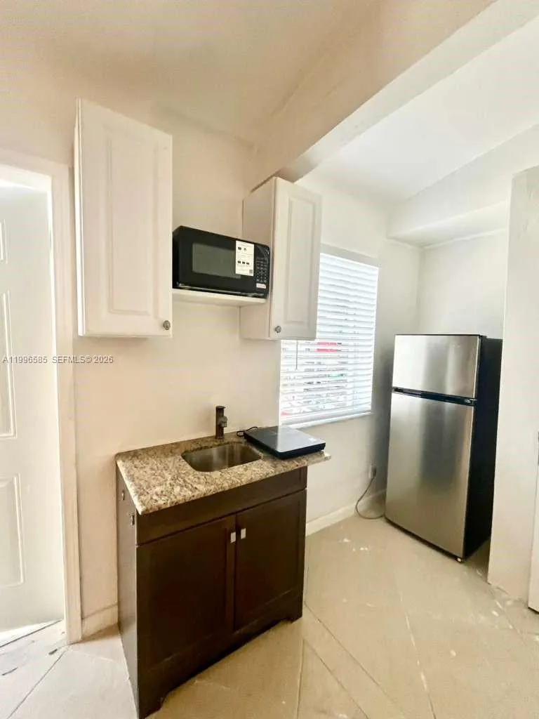 1815 NE 174 ST # 0, North Miami Beach FL 33162