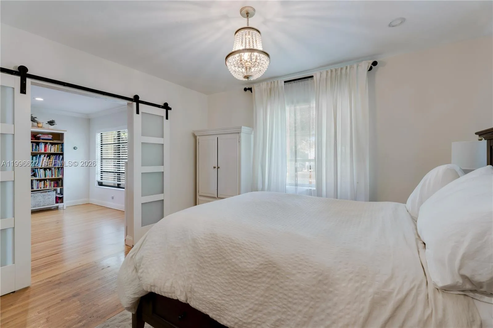 466 Loretto Ave, Coral Gables FL 33146