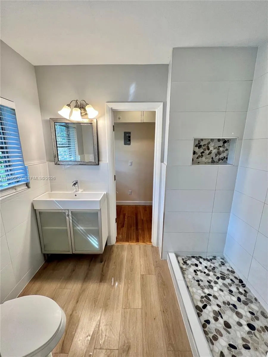 115 NE 14th Ave # 3, Fort Lauderdale FL 33301