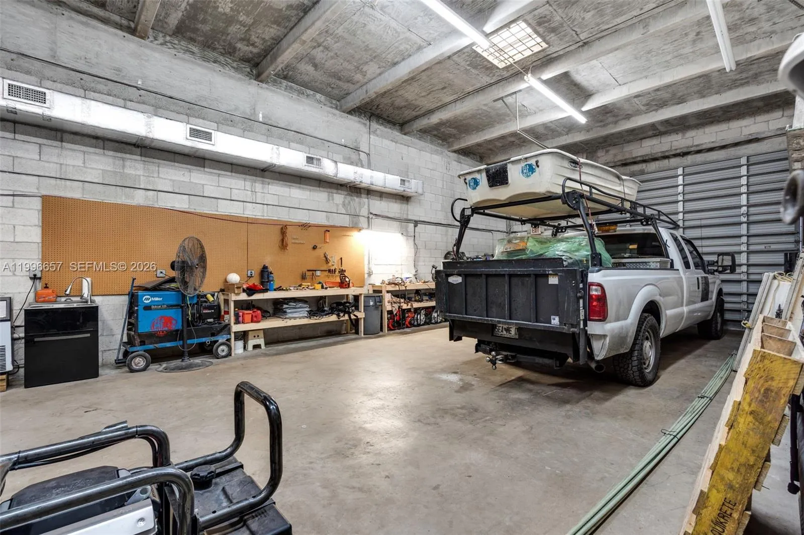 3640 NW 16th St, Lauderhill FL 33311