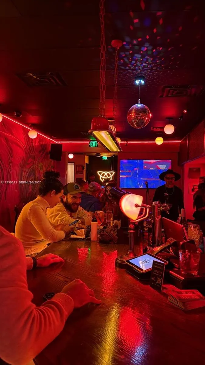 900 Alton Rd, Miami Beach FL 33139