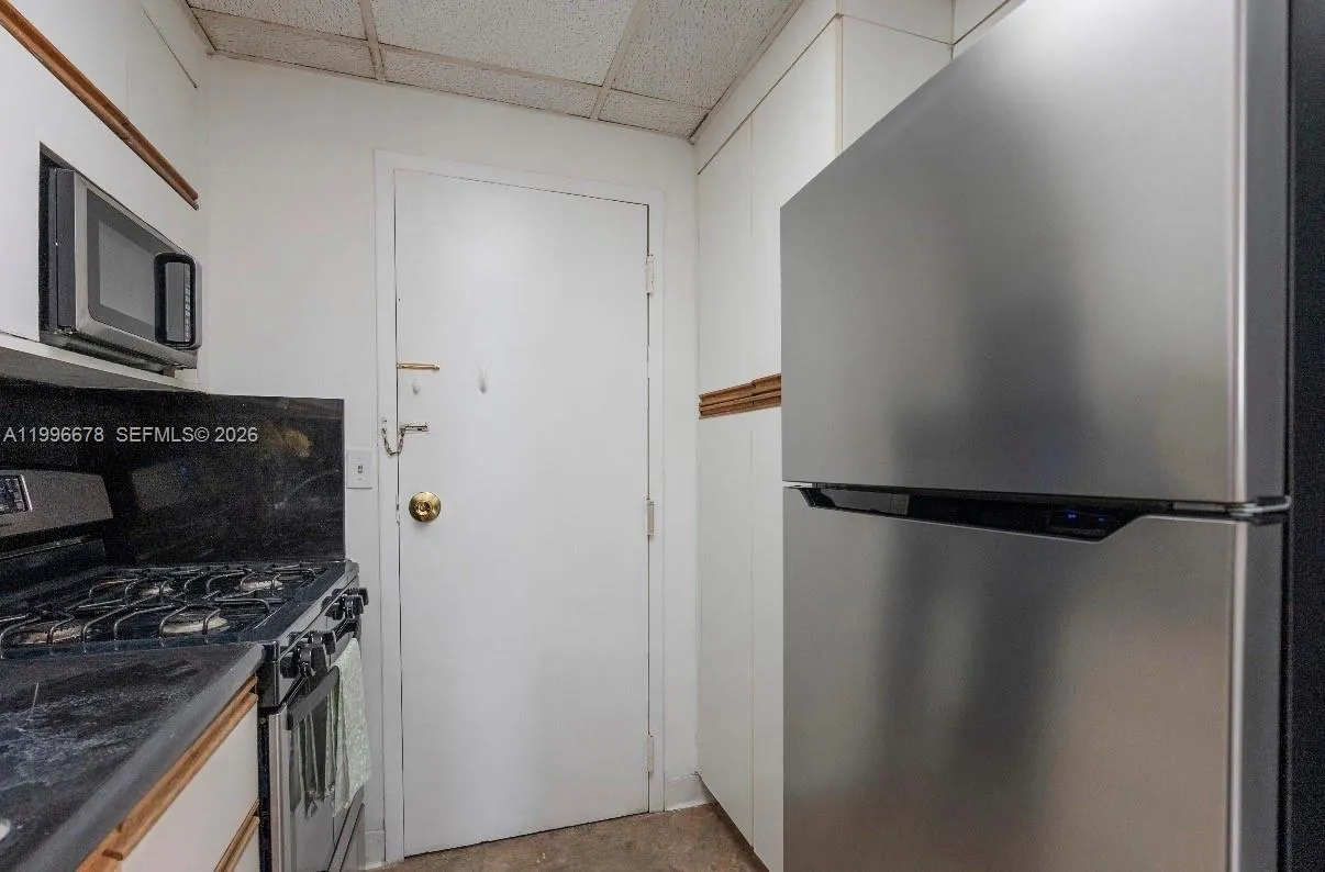 700 Biltmore Way # 1004, Coral Gables FL 33134