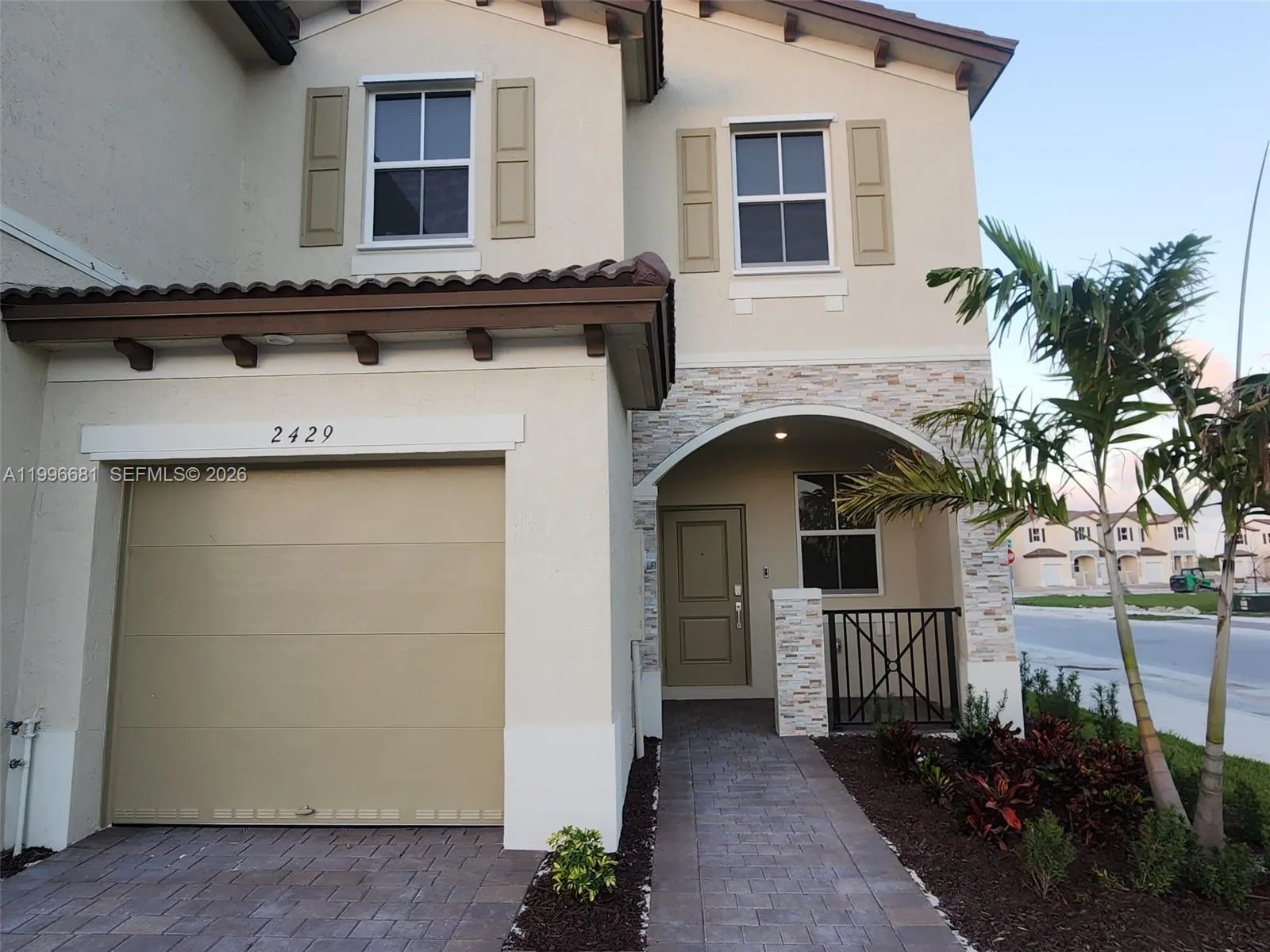 2429 SE 28 DR # 2429, Homestead FL 33035