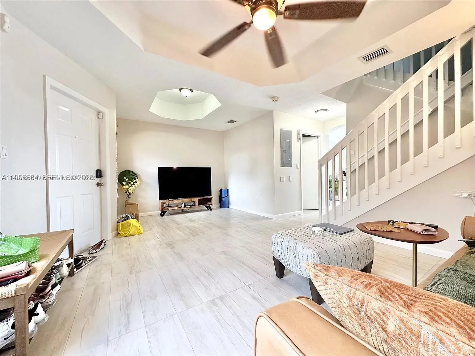 10679 SW 6th St # 902, Pembroke Pines FL 33025