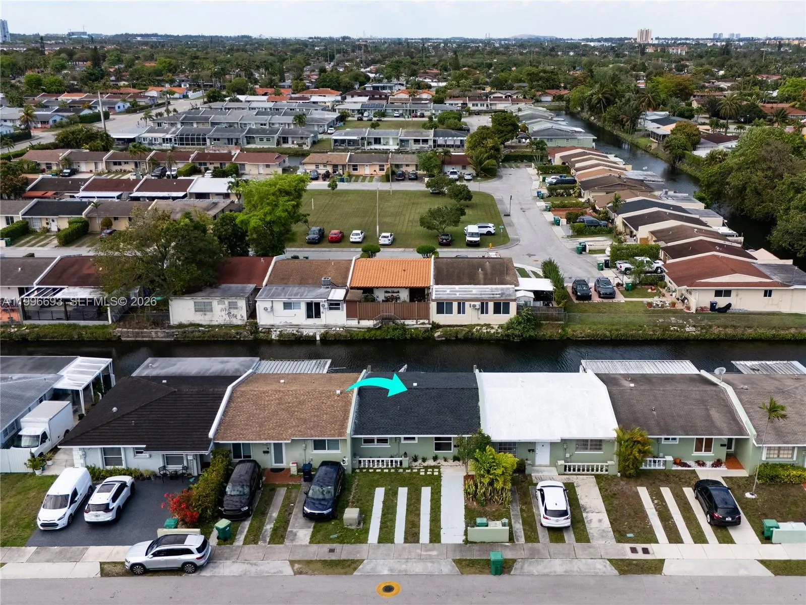 10017 SW 23rd Ter, Miami FL 33165