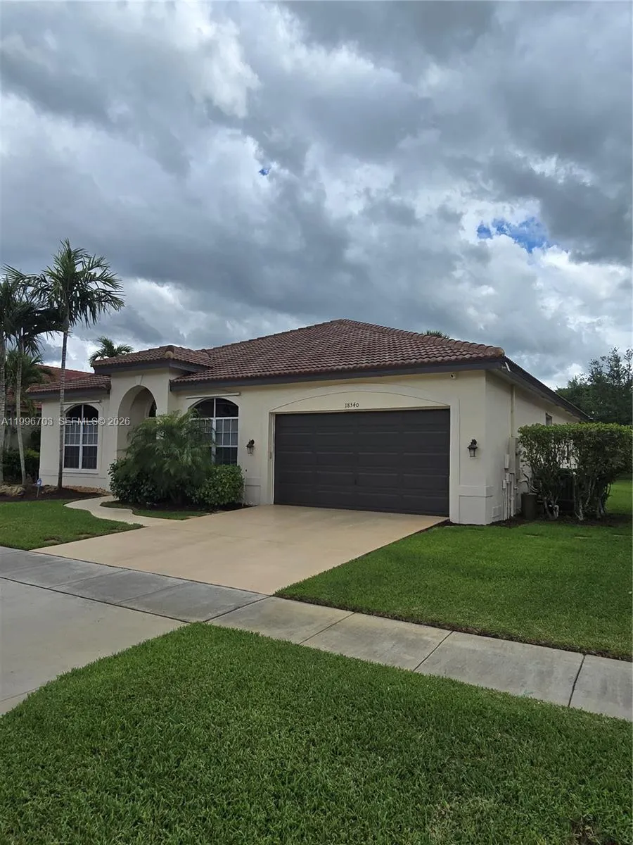 18340 NW 10th St, Pembroke Pines FL 33029