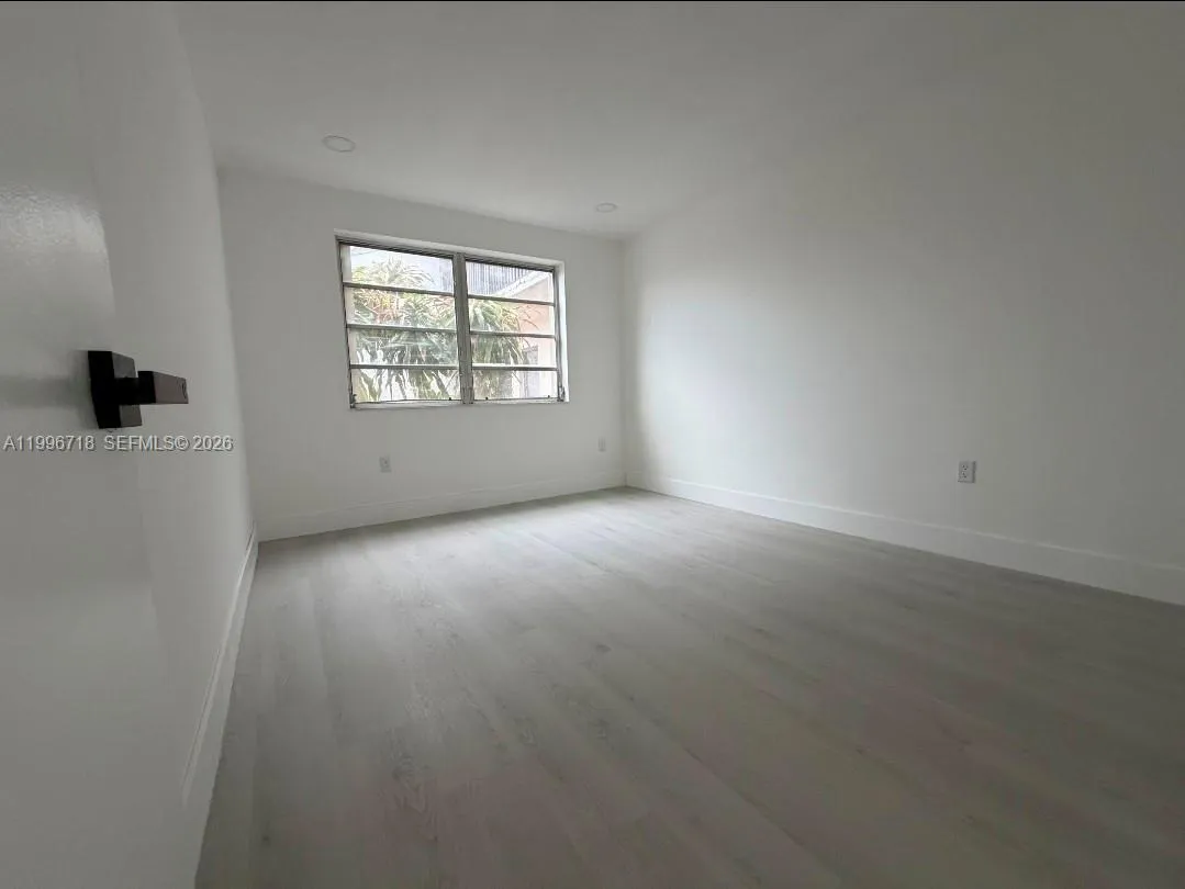 300 W 74th Pl # 217, Hialeah FL 33014