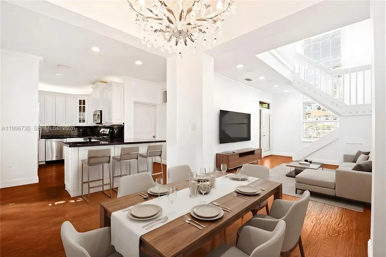 3135 Gifford Ln # C, Miami FL 33133