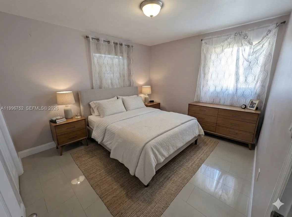 442 NE 162 st, Miami FL 33162