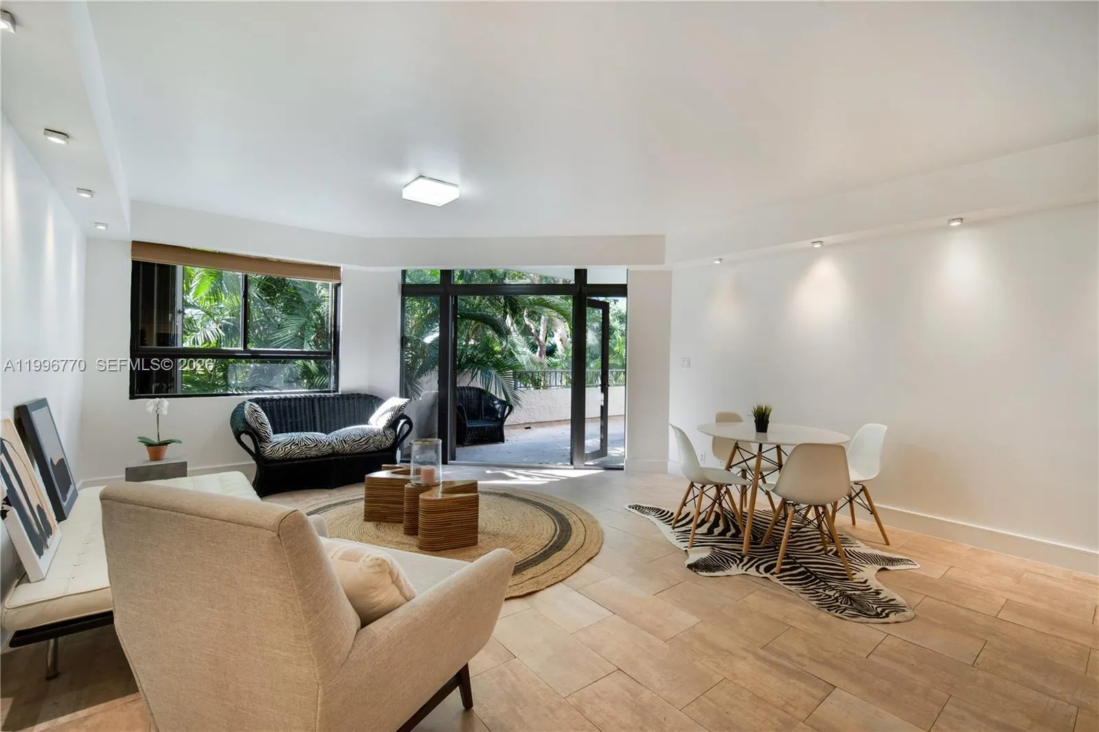 181 Crandon Blvd # 104, Key Biscayne FL 33149