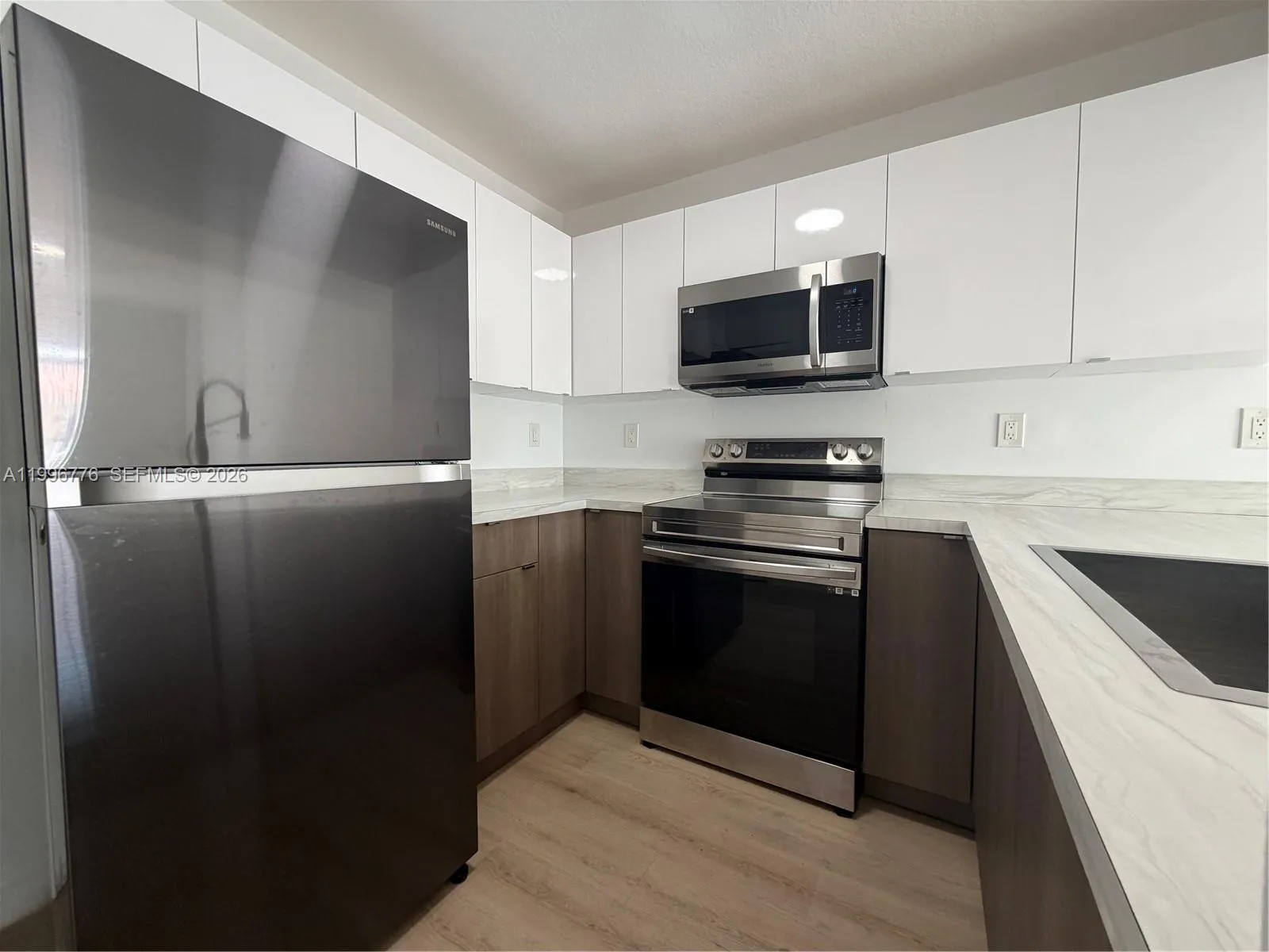 9720 SW 184th St # 209, Cutler Bay FL 33157