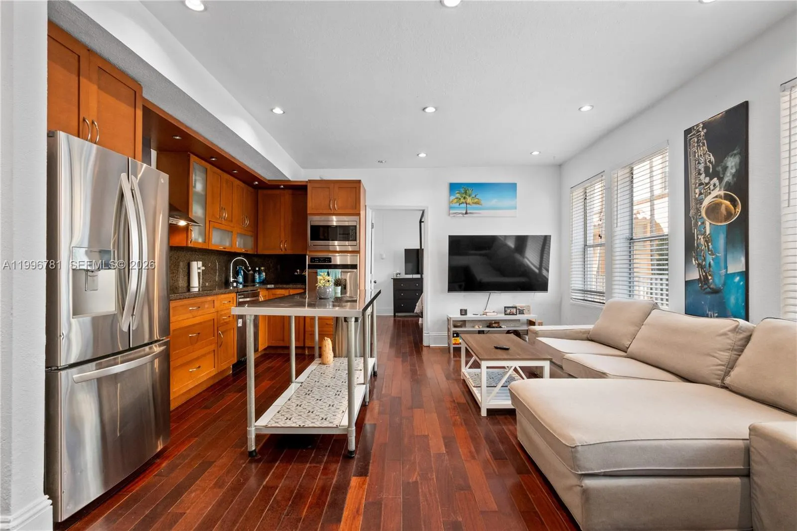 1027 Pennsylvania Ave # 102, Miami Beach FL 33139