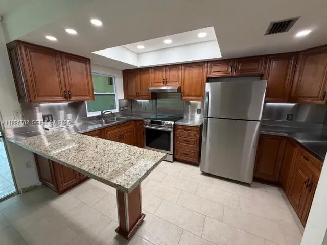 7833 SW 102nd Pl, Miami FL 33173