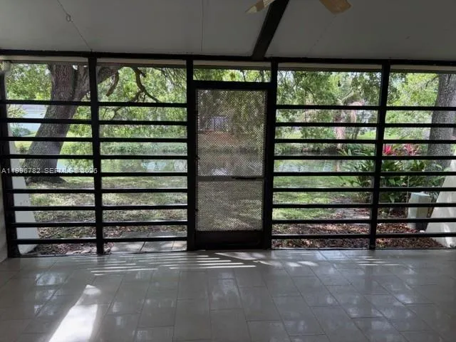 7833 SW 102nd Pl, Miami FL 33173