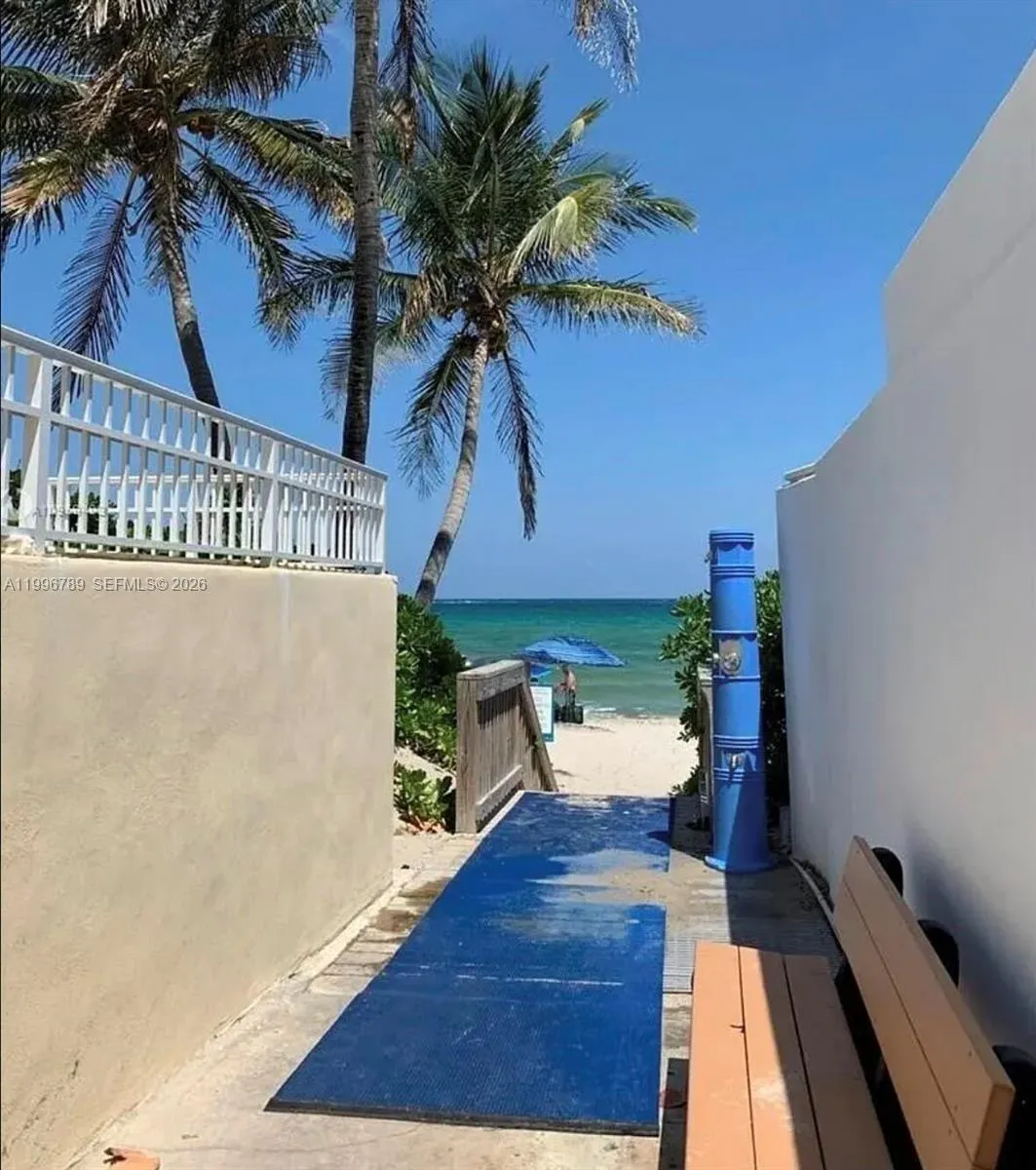 3181 S Ocean Dr, Hallandale Beach FL 33009