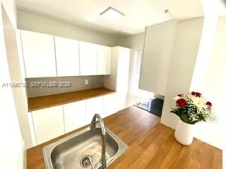 2219 Polk St # 1B, Hollywood FL 33020