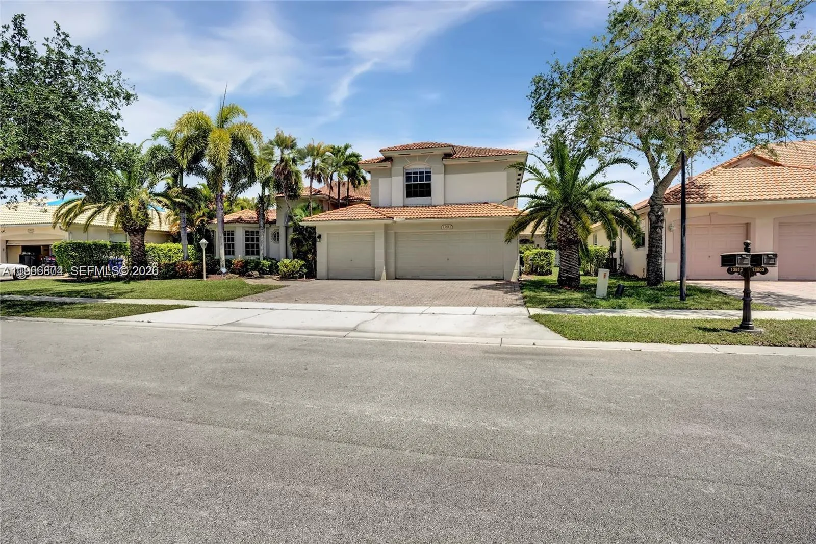 13813 NW 21st St, Pembroke Pines FL 33028