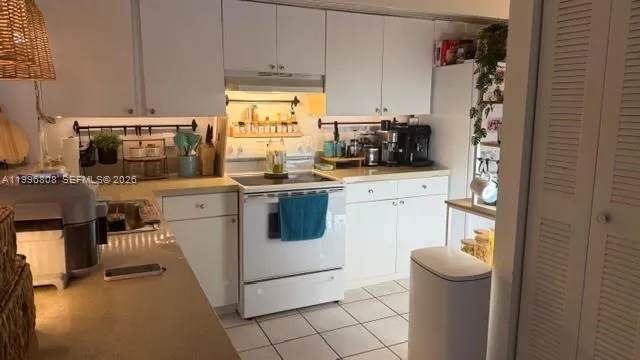 18830 NW 57th Ave # 103, Hialeah FL 33015