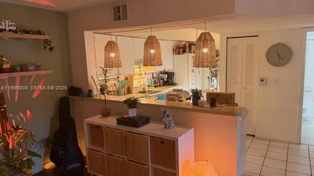 18830 NW 57th Ave # 103, Hialeah FL 33015