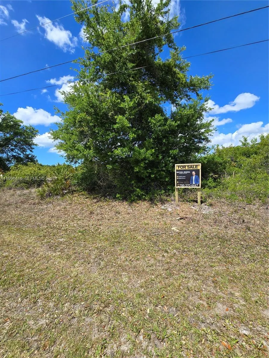 9303 Harvester St, Port Charlotte FL 33981