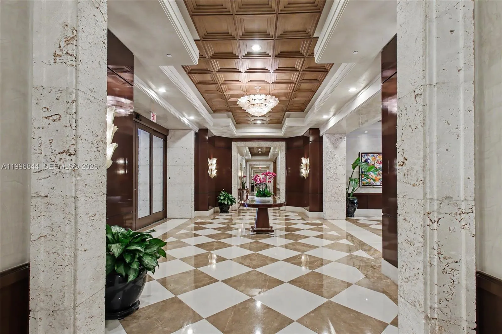 60 Edgewater Dr # 3G, Coral Gables FL 33133