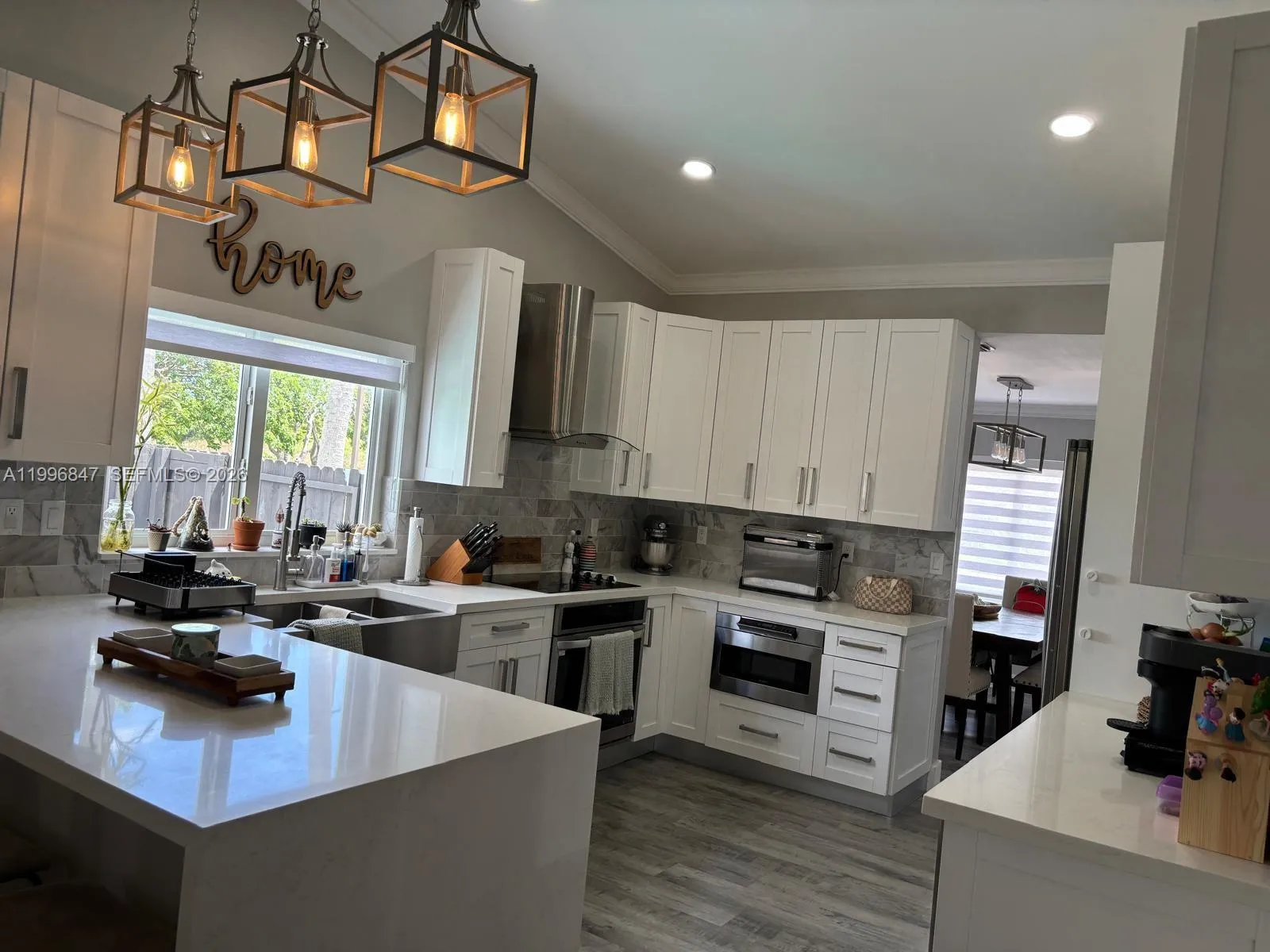 15891 SW 76th St, Miami FL 33193